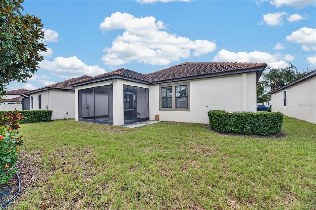 For Sale: $355,000 (3 beds, 2 baths, 1752 Square Feet)