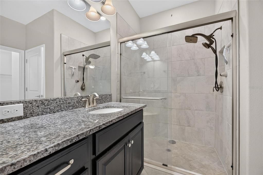 For Sale: $355,000 (3 beds, 2 baths, 1752 Square Feet)