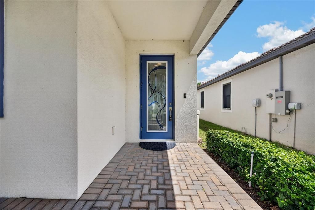 For Sale: $355,000 (3 beds, 2 baths, 1752 Square Feet)