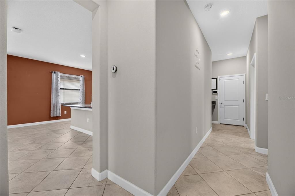 For Sale: $355,000 (3 beds, 2 baths, 1752 Square Feet)