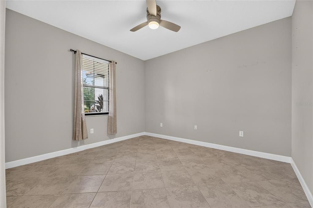 For Sale: $355,000 (3 beds, 2 baths, 1752 Square Feet)