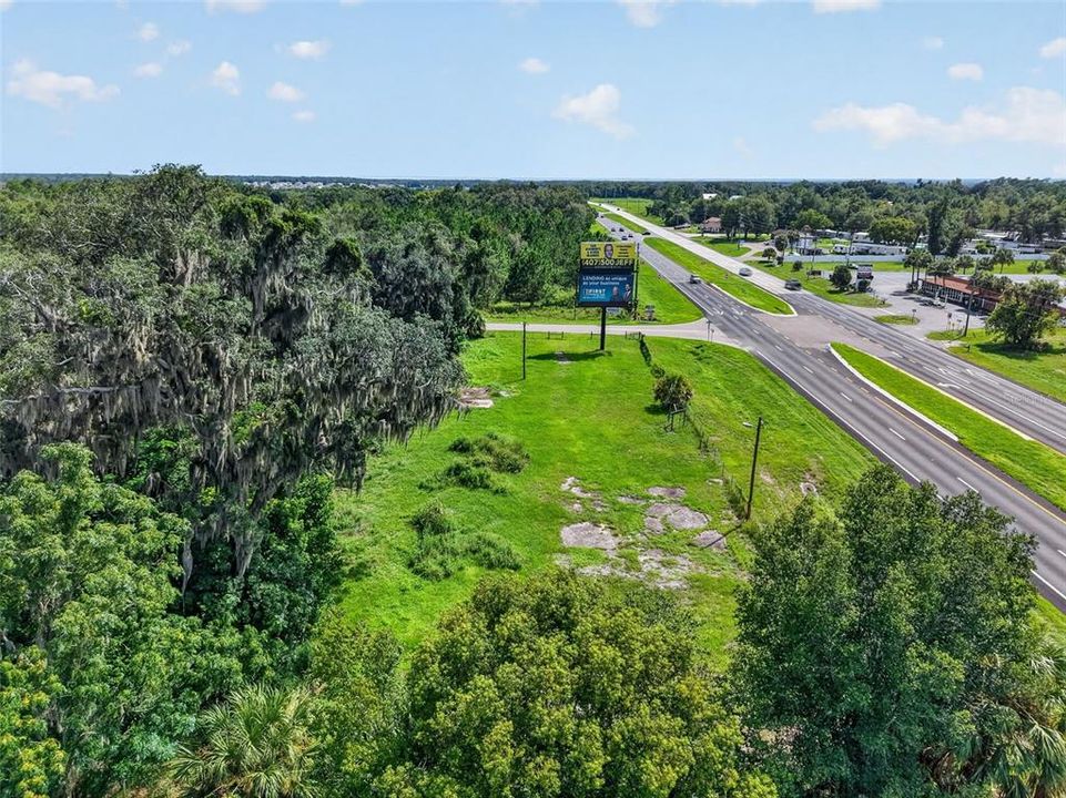 En Venta: $290,000 (0.74 acres)
