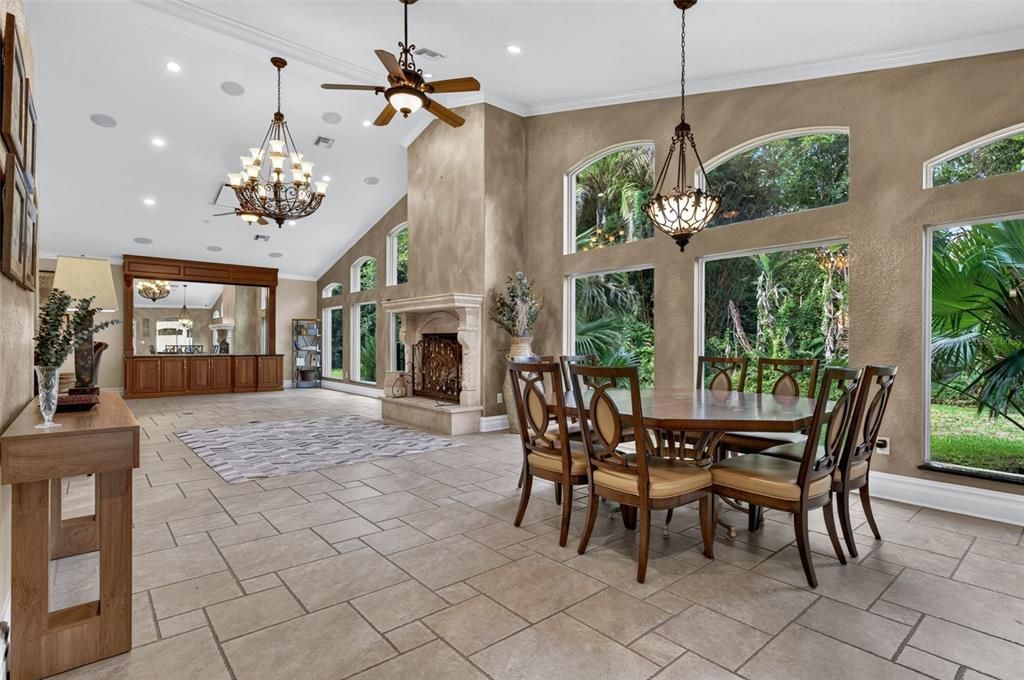 For Sale: $1,690,000 (5 beds, 5 baths, 5825 Square Feet)