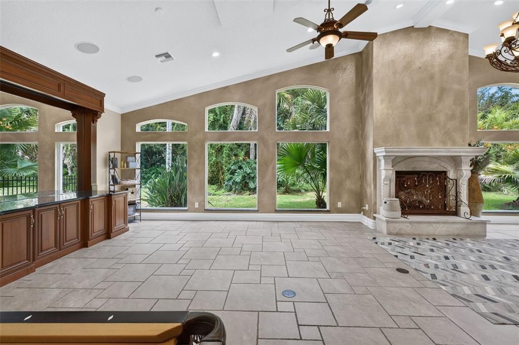 For Sale: $1,690,000 (5 beds, 5 baths, 5825 Square Feet)