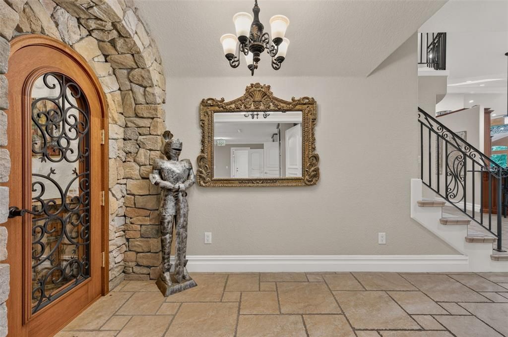 For Sale: $1,690,000 (5 beds, 5 baths, 5825 Square Feet)
