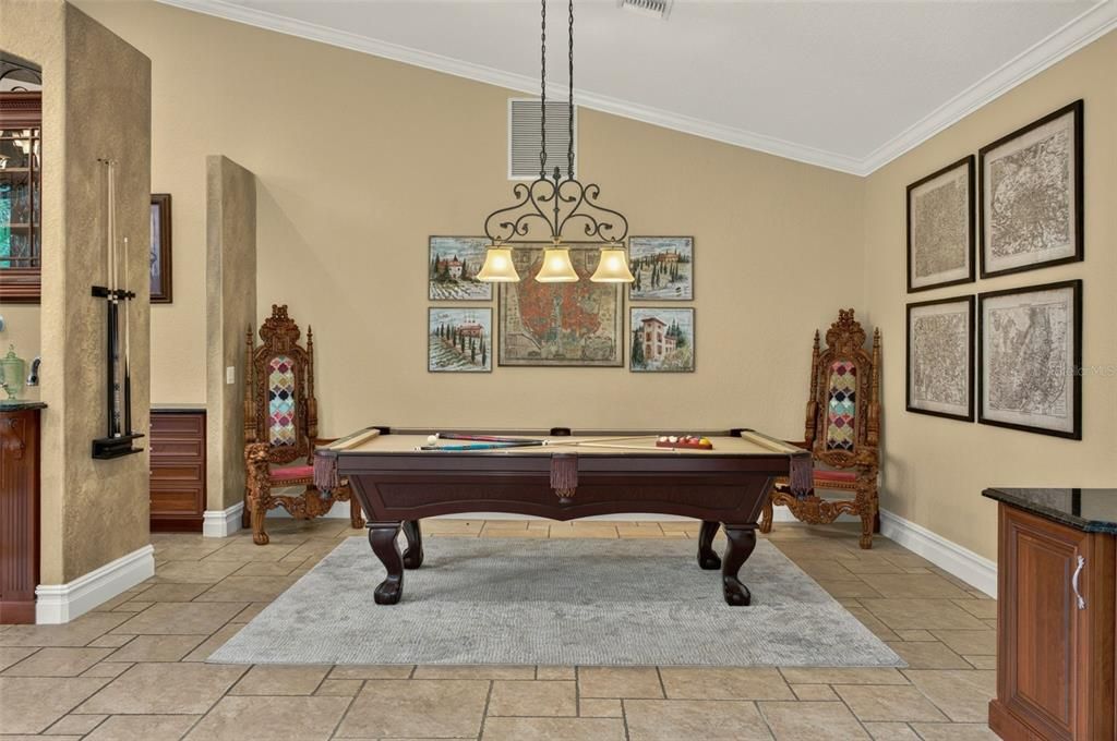 For Sale: $1,690,000 (5 beds, 5 baths, 5825 Square Feet)