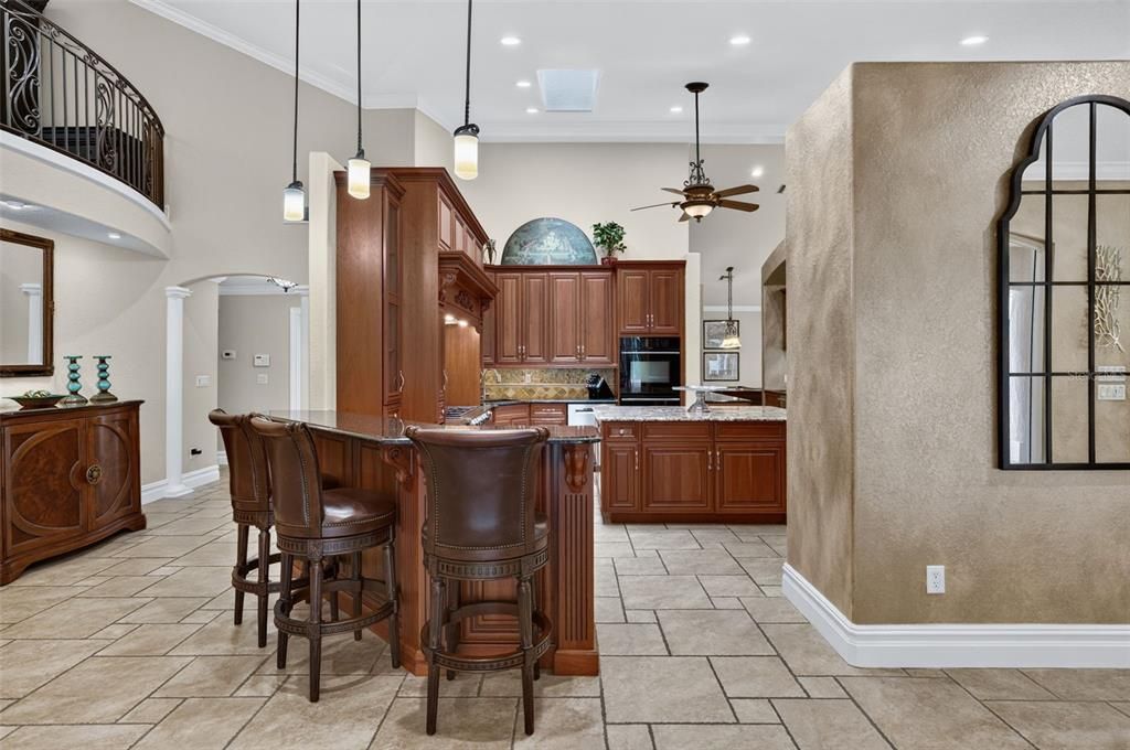 For Sale: $1,690,000 (5 beds, 5 baths, 5825 Square Feet)