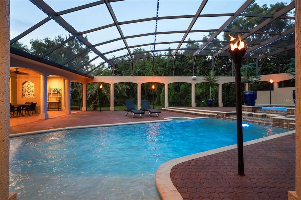 For Sale: $1,690,000 (5 beds, 5 baths, 5825 Square Feet)