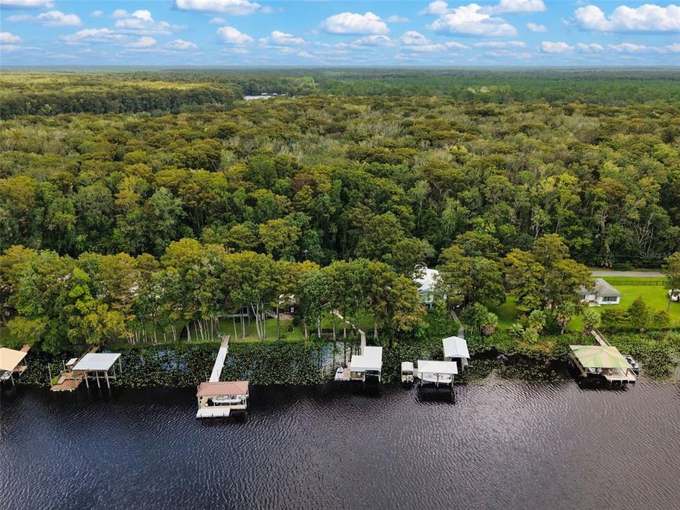 En Venta: $720,000 (3 camas, 3 baños, 1980 Pies cuadrados)