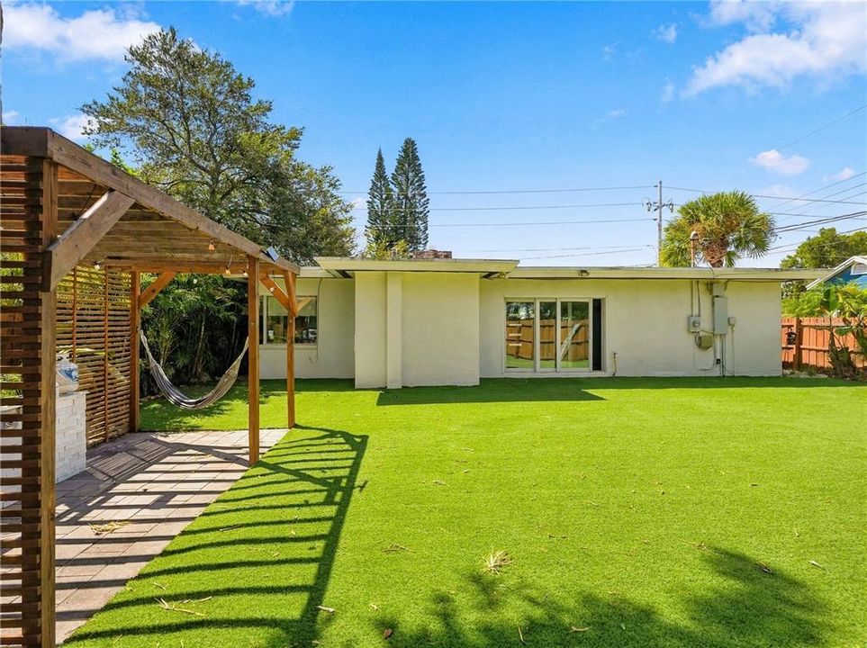 En Renta: $3,200 (2 camas, 2 baños, 1300 Pies cuadrados)