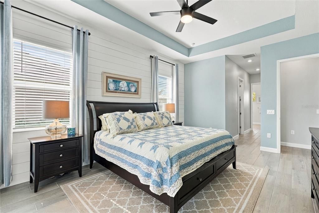 For Sale: $639,900 (3 beds, 3 baths, 2633 Square Feet)