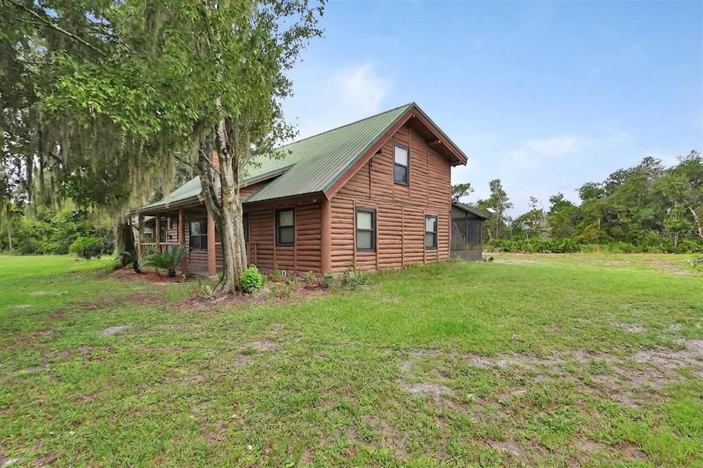 En Venta: $750,000 (4 camas, 3 baños, 2426 Pies cuadrados)
