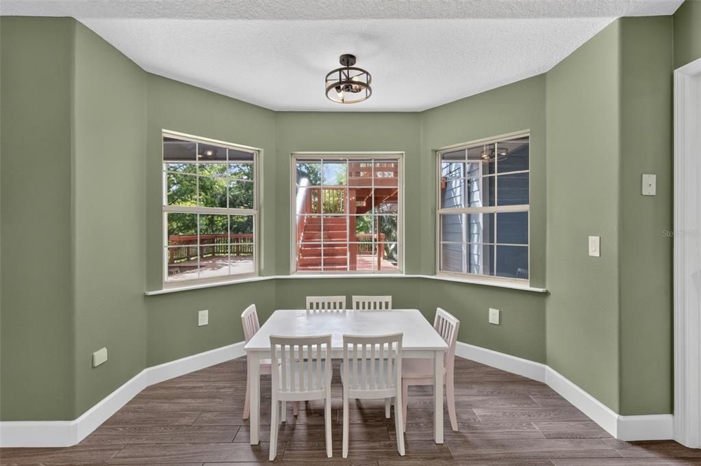 For Sale: $575,000 (3 beds, 2 baths, 2121 Square Feet)