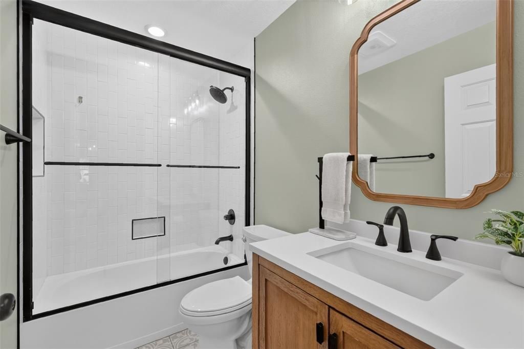For Sale: $575,000 (3 beds, 2 baths, 2121 Square Feet)