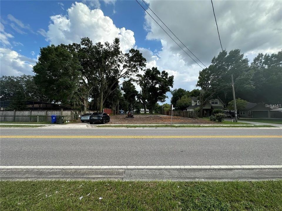 En Venta: $245,000 (0.45 acres)