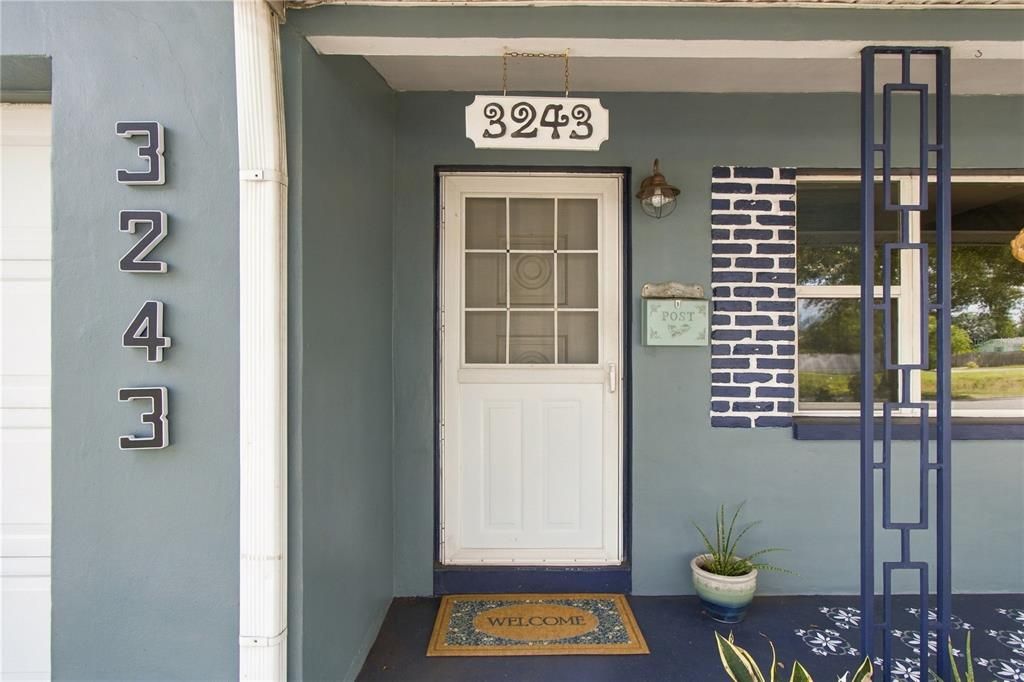 For Sale: $339,000 (3 beds, 1 baths, 1075 Square Feet)
