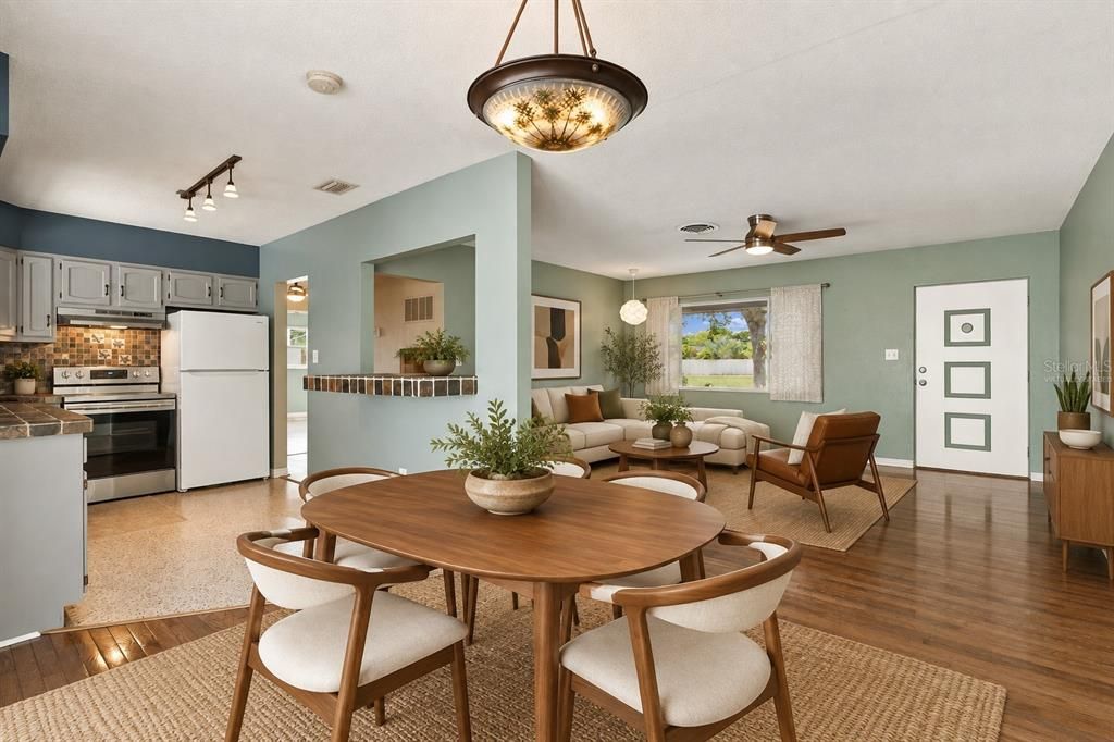 For Sale: $339,000 (3 beds, 1 baths, 1075 Square Feet)