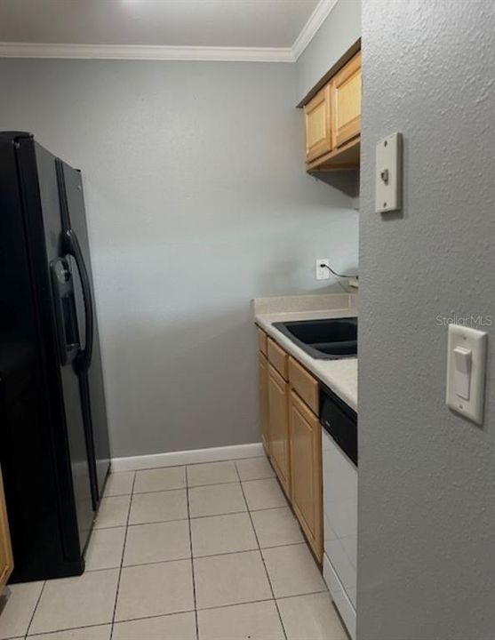 For Rent: $1,550 (2 beds, 2 baths, 912 Square Feet)