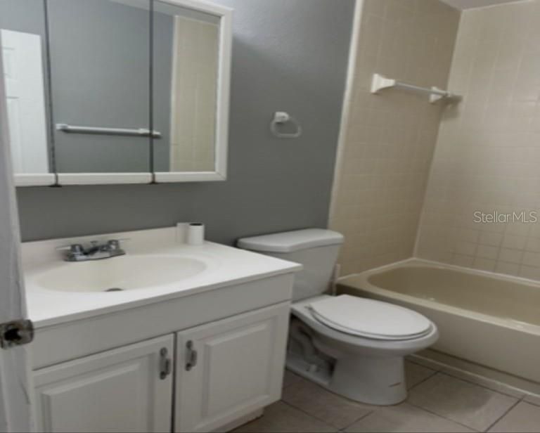 For Rent: $1,550 (2 beds, 2 baths, 912 Square Feet)