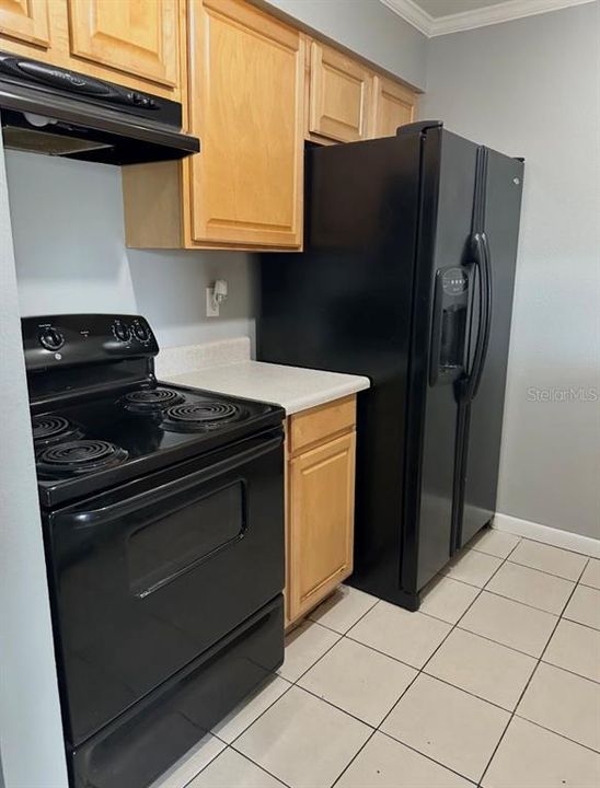 For Rent: $1,550 (2 beds, 2 baths, 912 Square Feet)