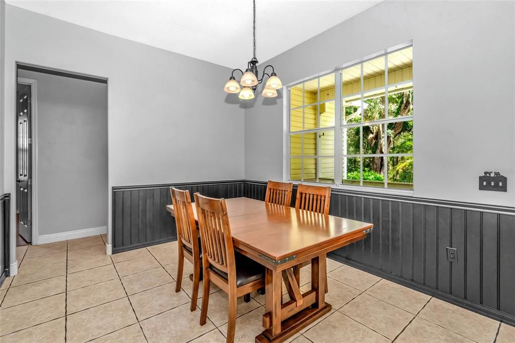 For Sale: $625,000 (3 beds, 2 baths, 2465 Square Feet)