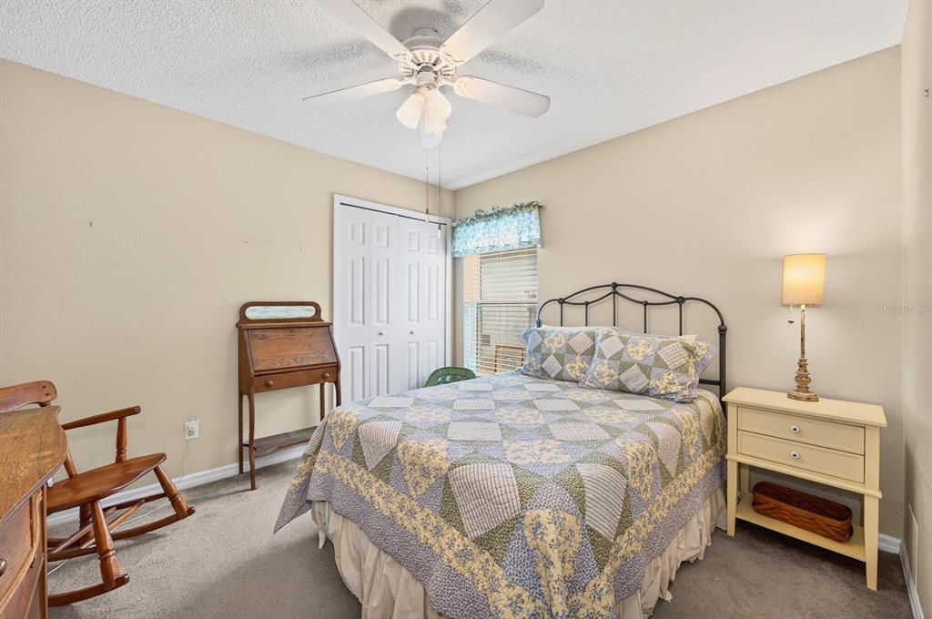 For Sale: $389,000 (3 beds, 2 baths, 1414 Square Feet)
