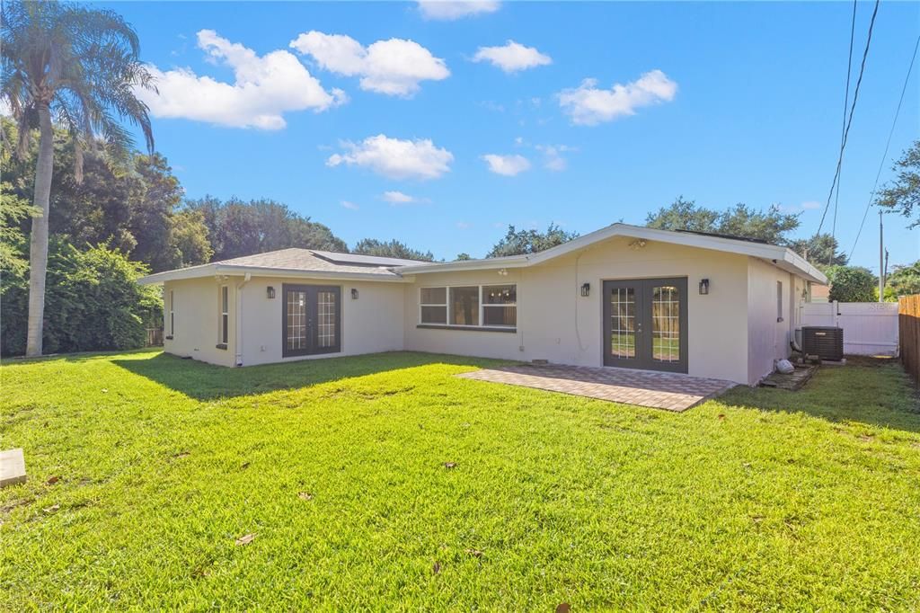 For Sale: $549,000 (4 beds, 3 baths, 2140 Square Feet)