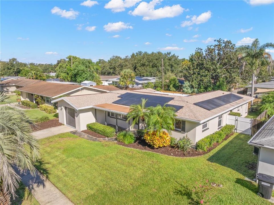 For Sale: $549,000 (4 beds, 3 baths, 2140 Square Feet)