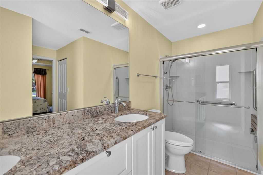 En Venta: $275,500 (2 camas, 2 baños, 1871 Pies cuadrados)