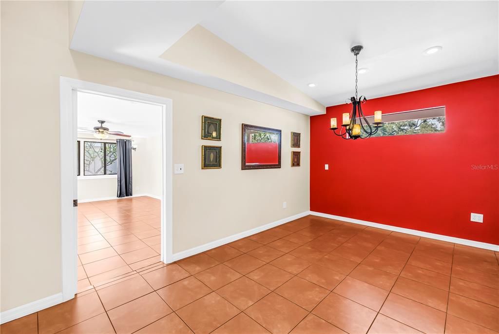 En Venta: $499,900 (4 camas, 2 baños, 1777 Pies cuadrados)