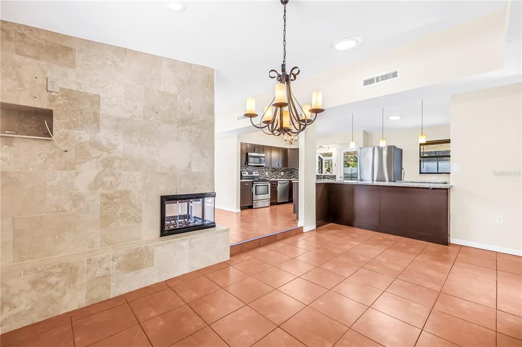 En Venta: $499,900 (4 camas, 2 baños, 1777 Pies cuadrados)