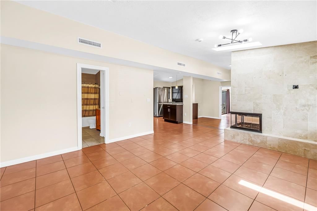 En Venta: $499,900 (4 camas, 2 baños, 1777 Pies cuadrados)