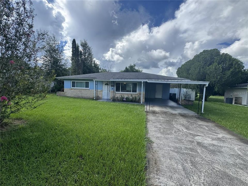 На продажу: $179,000 (2 спален, 1 ванн, 1111 Квадратных фут)