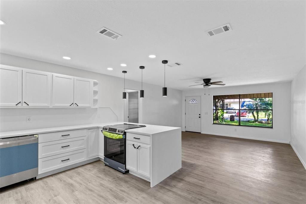 For Sale: $423,000 (3 beds, 2 baths, 1380 Square Feet)