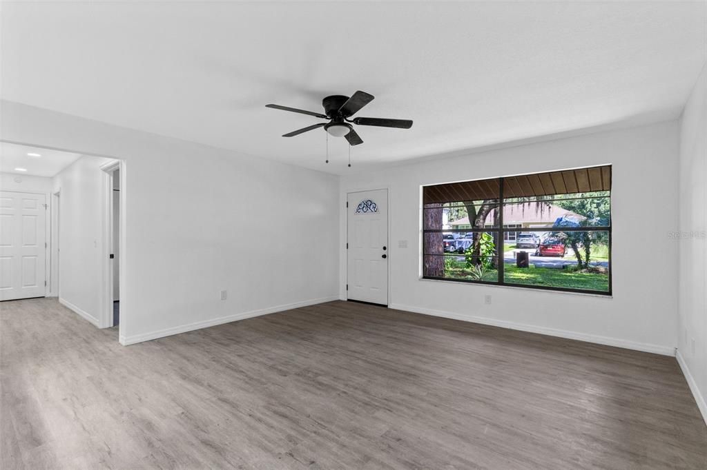 For Sale: $423,000 (3 beds, 2 baths, 1380 Square Feet)