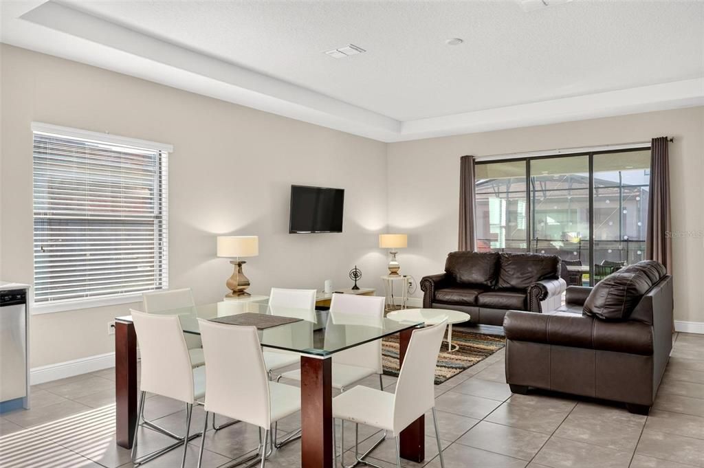 En Venta: $279,900 (3 camas, 2 baños, 1548 Pies cuadrados)