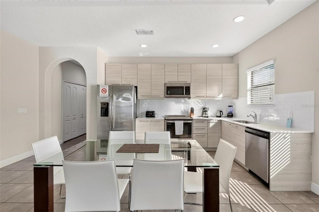 En Venta: $279,900 (3 camas, 2 baños, 1548 Pies cuadrados)