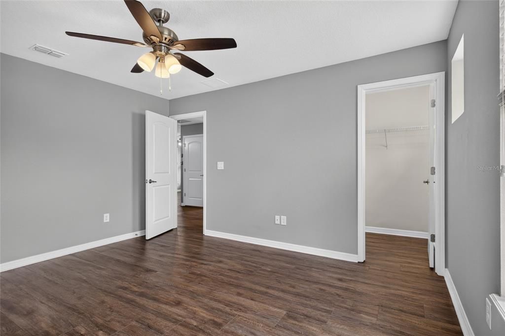 For Sale: $609,900 (4 beds, 3 baths, 3436 Square Feet)