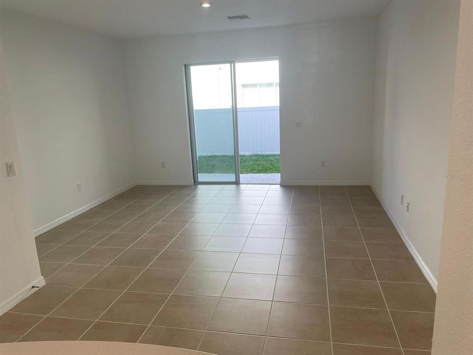 For Rent: $1,890 (2 beds, 2 baths, 1120 Square Feet)