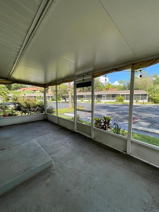 En Venta: $184,990 (2 camas, 2 baños, 828 Pies cuadrados)