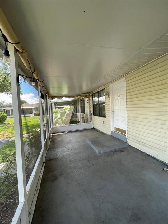 En Venta: $184,990 (2 camas, 2 baños, 828 Pies cuadrados)