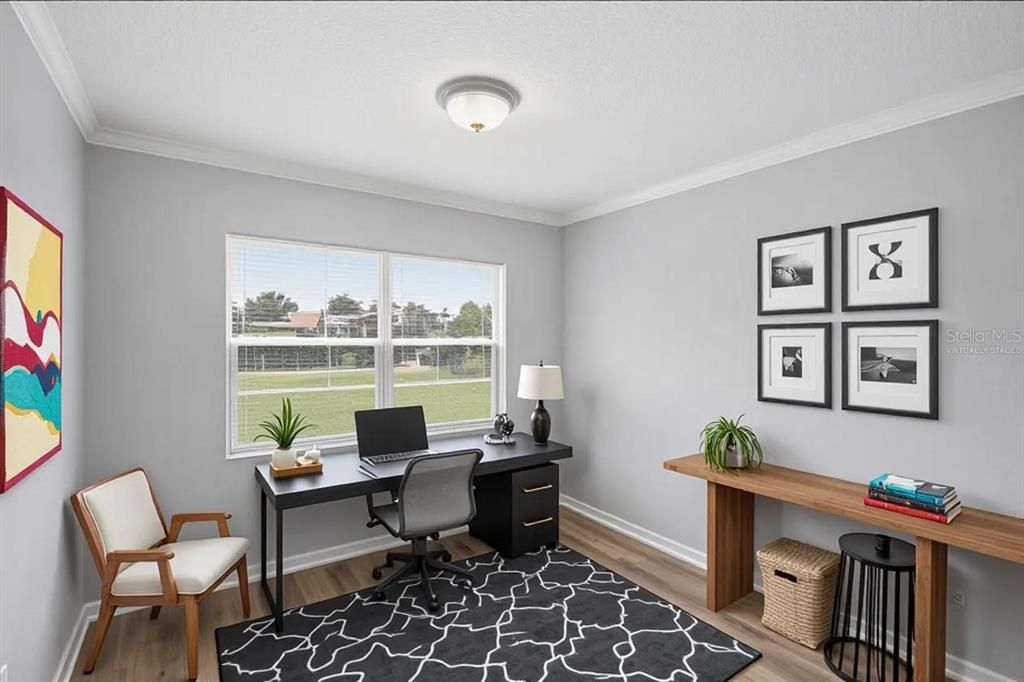 For Sale: $204,999 (3 beds, 1 baths, 988 Square Feet)