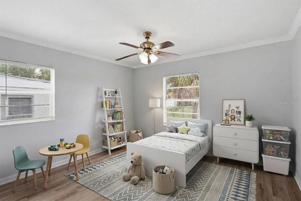 For Sale: $204,999 (3 beds, 1 baths, 988 Square Feet)