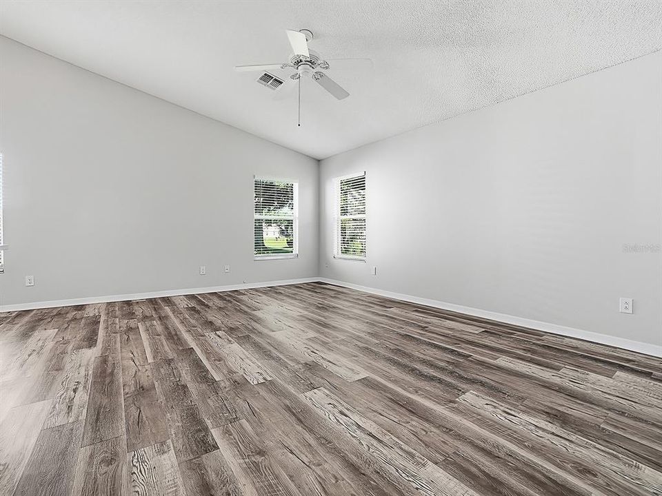 En Venta: $299,900 (2 camas, 2 baños, 1865 Pies cuadrados)