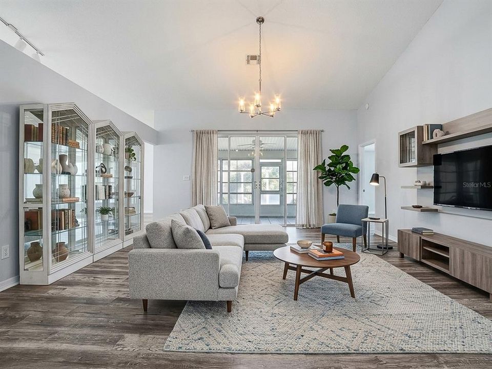 En Venta: $299,900 (2 camas, 2 baños, 1865 Pies cuadrados)