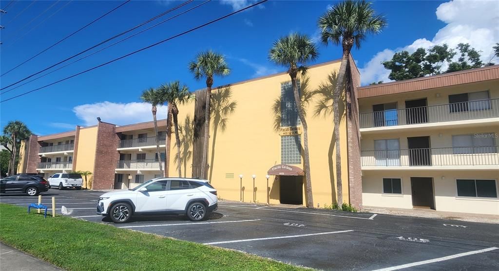 En Venta: $159,000 (2 camas, 2 baños, 960 Pies cuadrados)