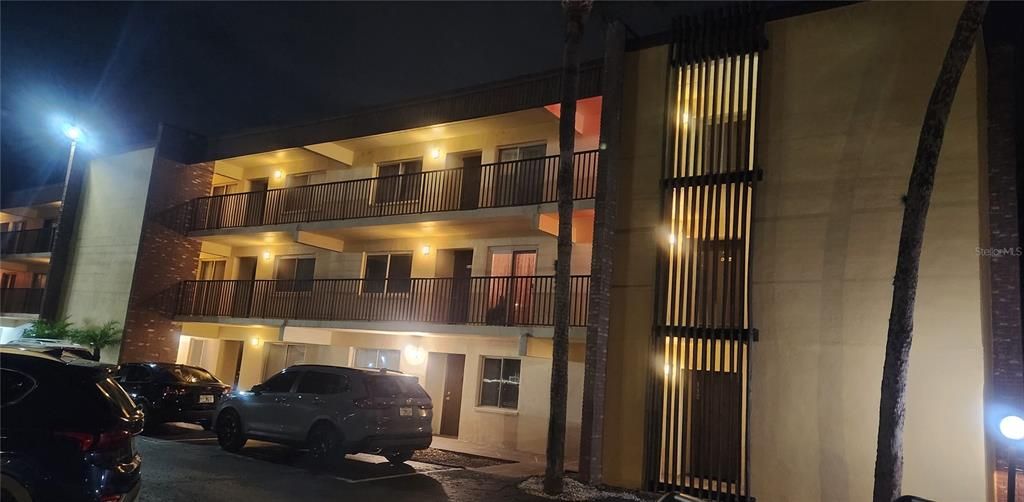 En Venta: $159,000 (2 camas, 2 baños, 960 Pies cuadrados)