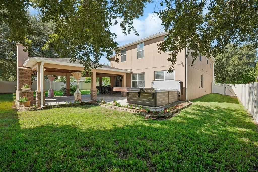 En Venta: $649,000 (4 camas, 3 baños, 3886 Pies cuadrados)