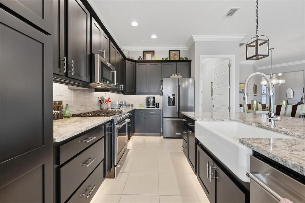 For Sale: $1,711,021 (3 beds, 2 baths, 2106 Square Feet)