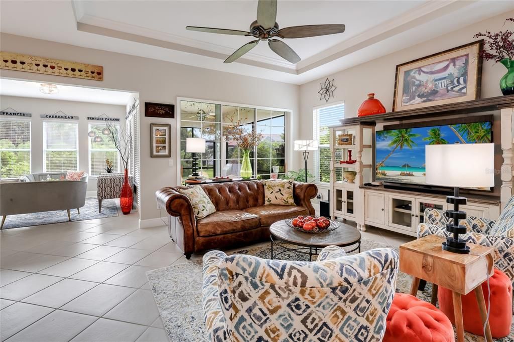 For Sale: $649,500 (3 beds, 2 baths, 2199 Square Feet)